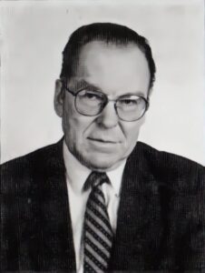 5266a21e-440b-4765-8bca-facc7c35c784-226x300 