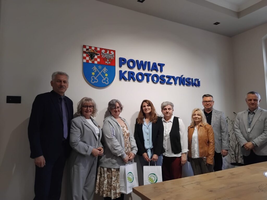 1000123516-1024x768 Współpraca Ceramy ze szkołą francuską